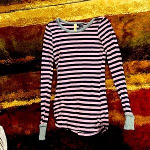 XS lavender/navy striped BKE long sleeve shirt